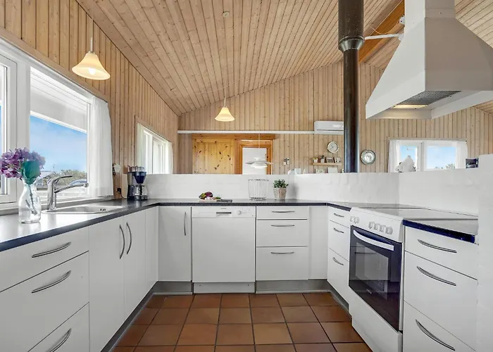 Semesterbostad Stunning In Thisted With Sauna Klitmøller